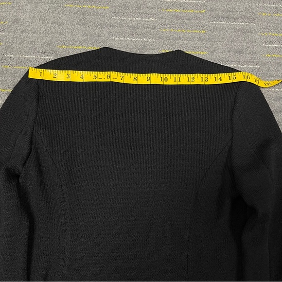 ST. JOHN Evening Santana Knit Blazer Jacket Black Wool Embroidered Beaded Size 2 - Picture 12 of 16